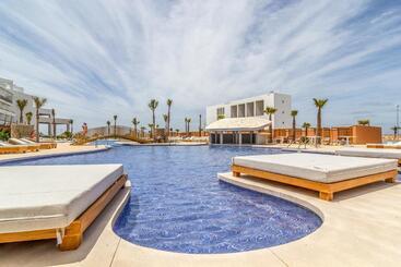 Zahara Beach & Spa By Qhotels   Adults Recommended - Tarifa