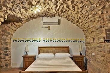 Mas Tulsà Casa Rural Girona - Palol de Revardit