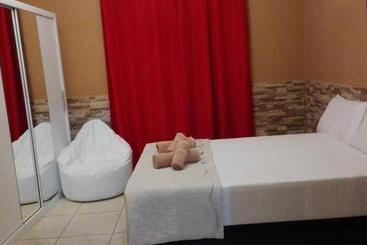 پانسیون Hostel Poseidon Hm