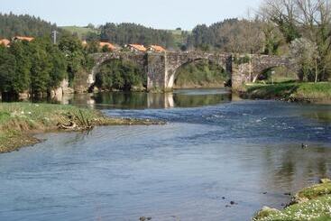 پانسیون Posada Las Puentes