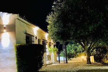 تختخواب و صبحانه Casa Baliza, Adults Only