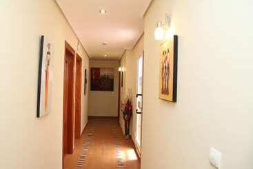 Hostal Avenida