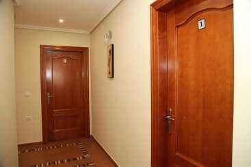 Hostal Avenida