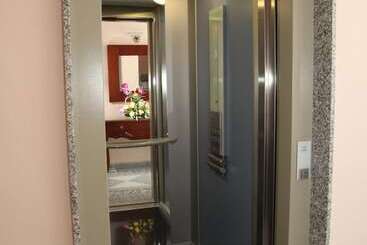 Hostal Avenida