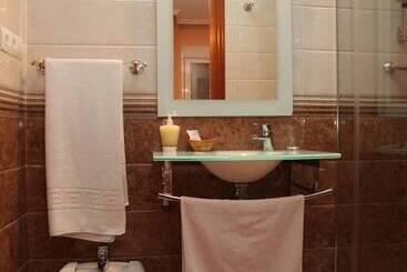 Hostal Avenida