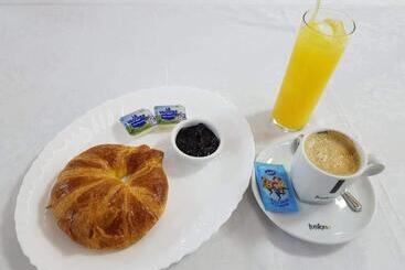 Hostal La Pared