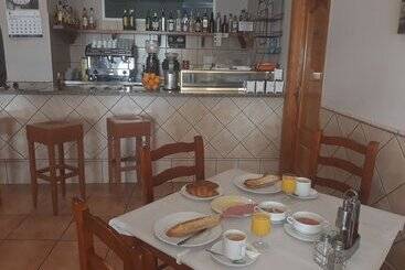 Hostal Roig 53