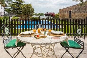 هتل روستایی Masia Can Canyes & Spa