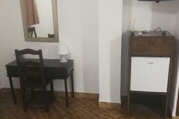 پانسیون Hostal Frasquita