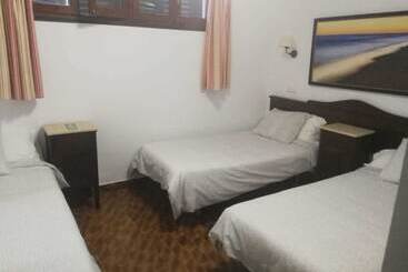 پانسیون Hostal Frasquita