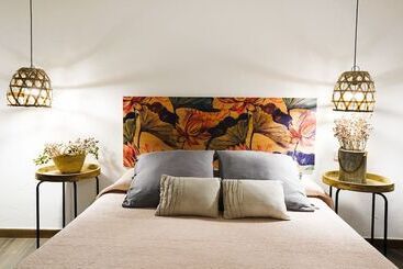 펜션 Hostal Sa Malica