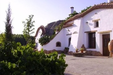 Cuevas La Chumbera - Benalua