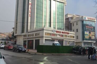 216 Hill Suites
