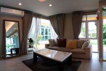 هتل Baan Pattaya By Sabai
