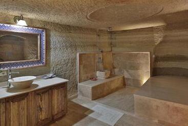 هتل Family Cave Suite