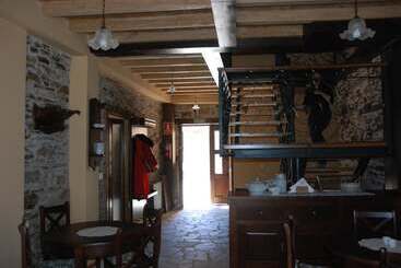 هتل روستایی La Casona De Amaido