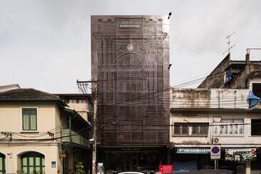 Issara By D Hostel