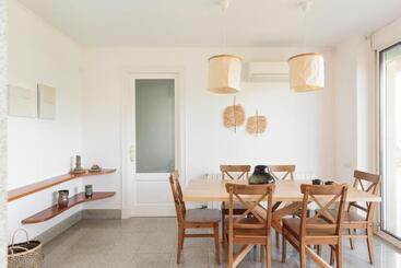 Luxury Seaview Villa By Olala Homes