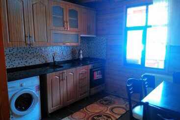 Sarahome Apart