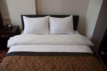 Adana Omur Otel