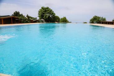 Agva Teras Garden Hotel & Bungalow