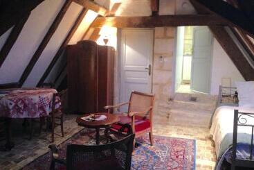 تختخواب و صبحانه Château D'avanton