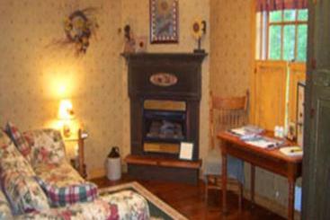 تختخواب و صبحانه The Inn At Narrows Creek