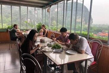 هتل Sierra Homestay