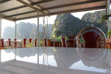هتل Sierra Homestay