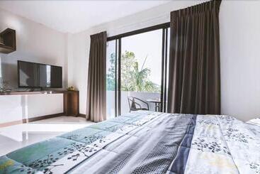 پانسیون Ra Residence Phuket