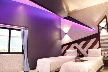 Wei Feng Exquisite Motel Pintung Branch