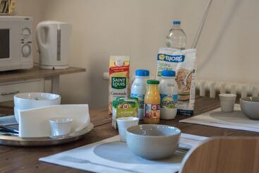 تختخواب و صبحانه Bed End Breakfast Du Centre