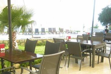 هتل Anko Beach Resort