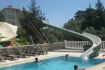 هتل Anko Beach Resort