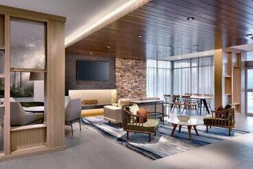 هتل Fairfield Inn & Suites By Marriott Fort Smith