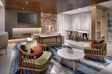 هتل Fairfield Inn & Suites By Marriott Fort Smith