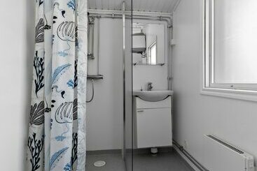 هتل First Camp Ekuddenmariestad