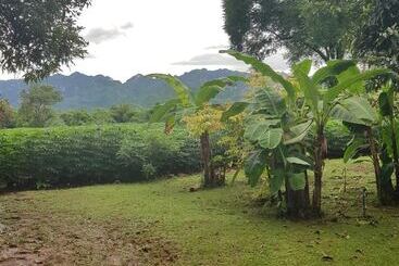 酒店 Sai Yok Noi Blue Mountain Resort
