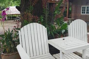 酒店 Sai Yok Noi Blue Mountain Resort