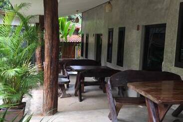 酒店 Sai Yok Noi Blue Mountain Resort