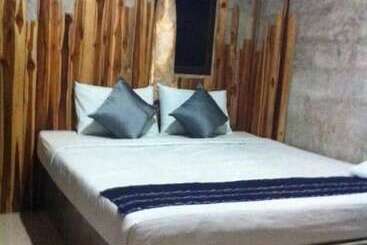 酒店 Sai Yok Noi Blue Mountain Resort