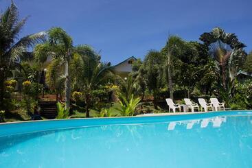 هتل Sea View Resort