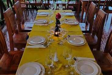 هتل Sunset Resort