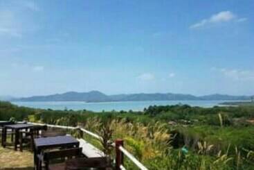 هتل Sunset Resort