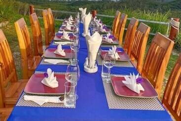 هتل Sunset Resort