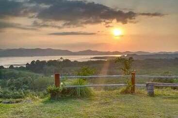 هتل Sunset Resort