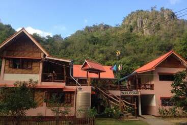 膳宿费 Yayee Homestay
