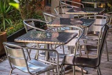 هاستل Lse Rosebery Hall   Campus Accommodation