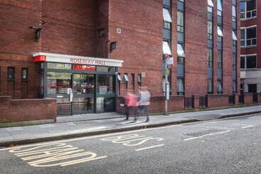 هاستل Lse Rosebery Hall   Campus Accommodation