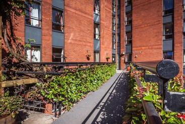 هاستل Lse Rosebery Hall   Campus Accommodation